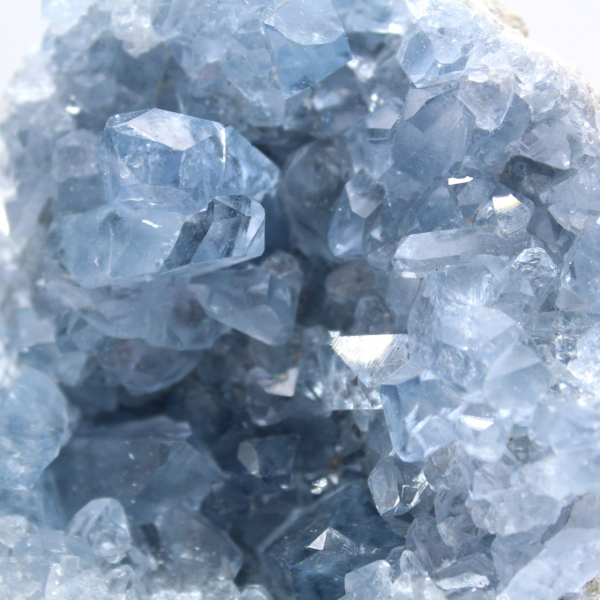 Géode de célestite bleue Madagascar qualité premium
