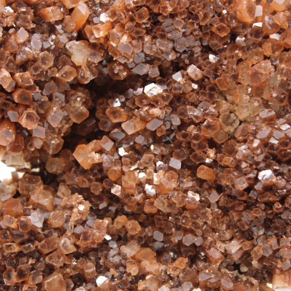 Aragonite – Spécimen marocain en cristaux