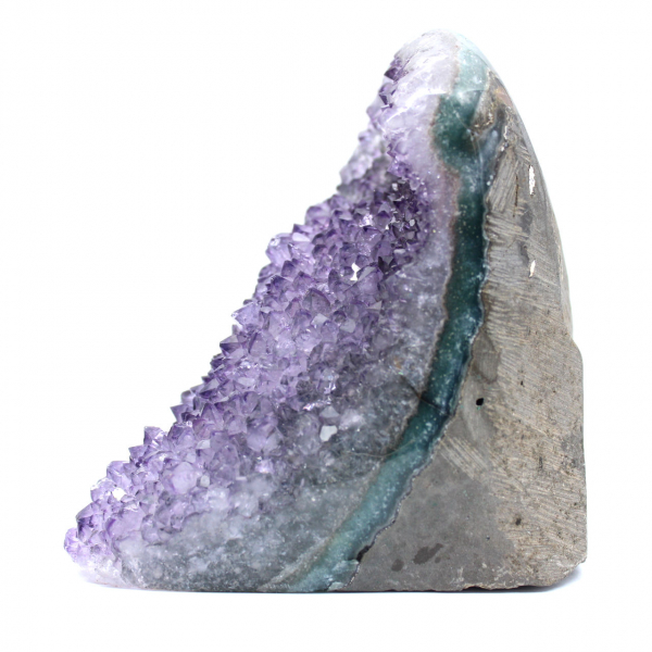 Géode Améthyste Brésilienne : Cristaux Violets Profonds