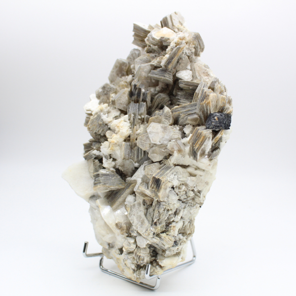 Mica et tourmaline noire sur quartz afghan