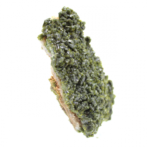 Cristaux d’épidote verte sur matrice du Haut Atlas