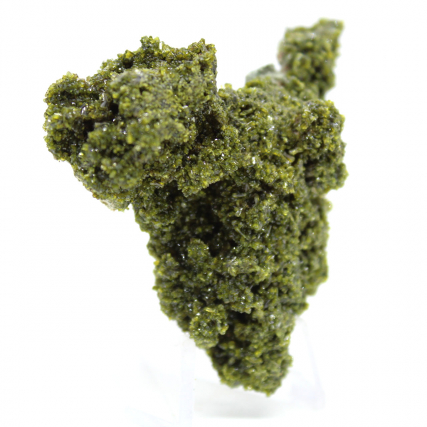 Cristaux d’épidote verte sur gangue du Maroc