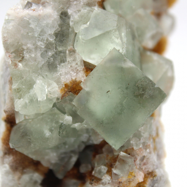 Fluorite verte brute : Petit cristal sur sa gangue Maroc
