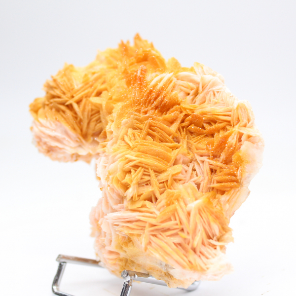 Cristallisation de barytine orange marocaine fine