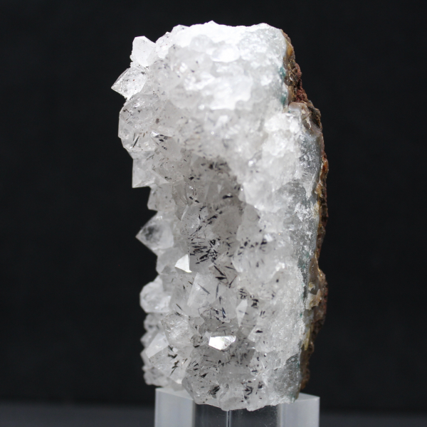 Spécimen brut Quartz inclusions Goethite, Esthétisme et Science