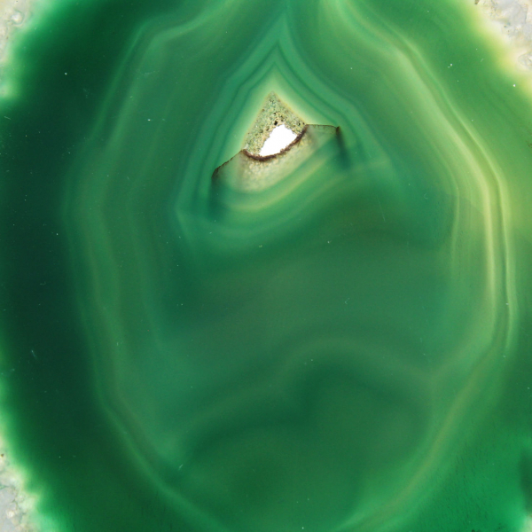 Agate du Brésil en tranche verte – Objet de collection 200 g