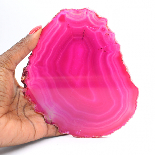 Agate décorative teinté rose en tranche