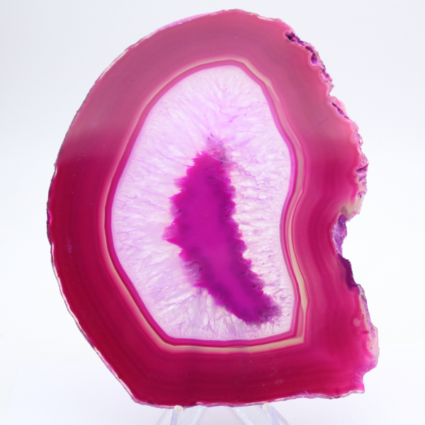 Tranche d’agate teinté rose naturelle