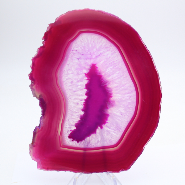 Tranche d’agate teinté rose naturelle