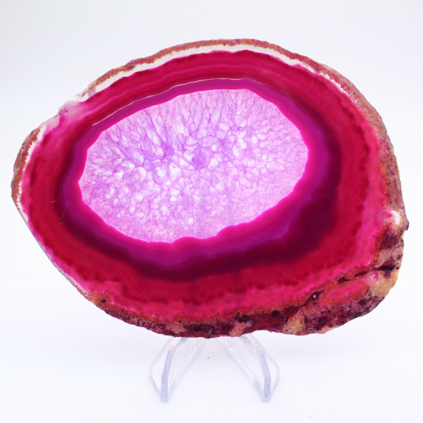 Tranche décorative d’agate rose teinté