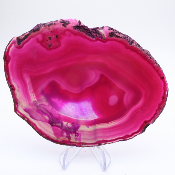 Agate brésilienne teinté rose en tranche