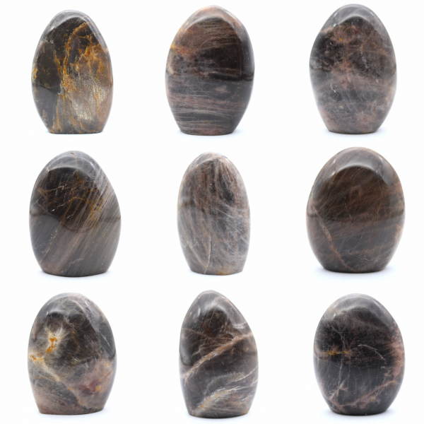 Pierre de lune noire naturelle