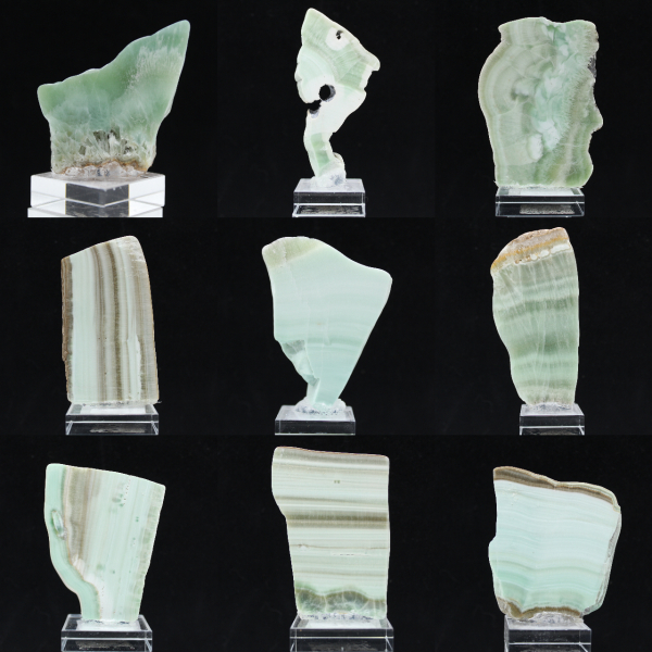 Pierre d’Aragonite verte naturelle en tranche