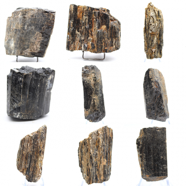 Spécimen de Tourmaline Noire Brute - Origine Madagascar