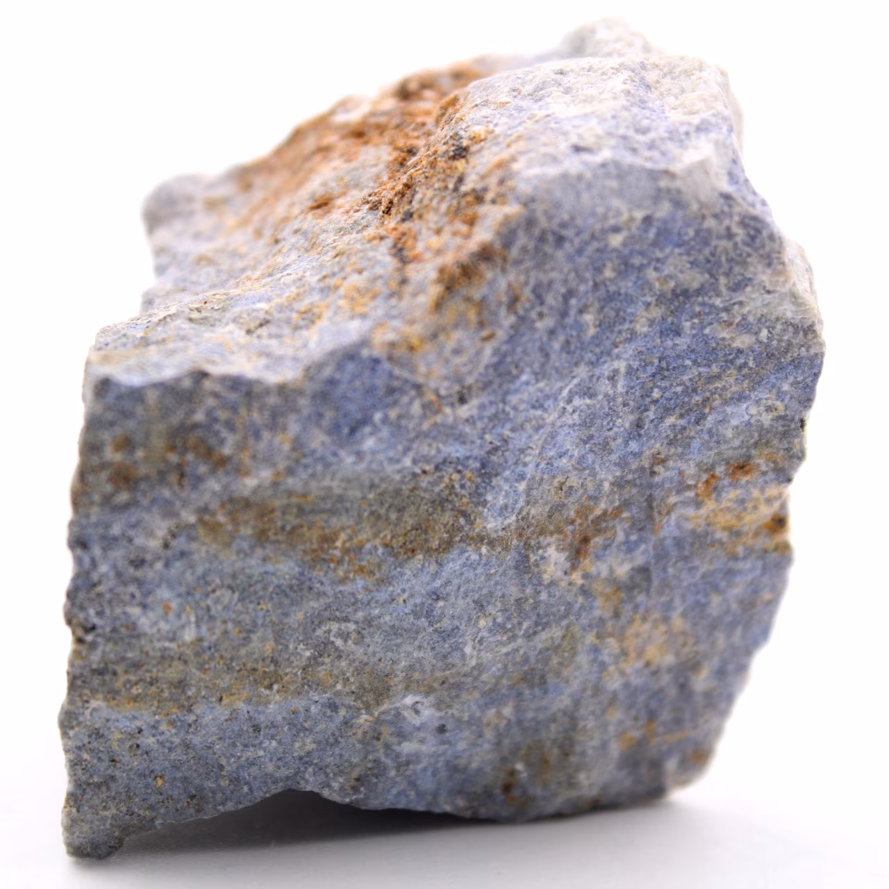 Dumortierite brute