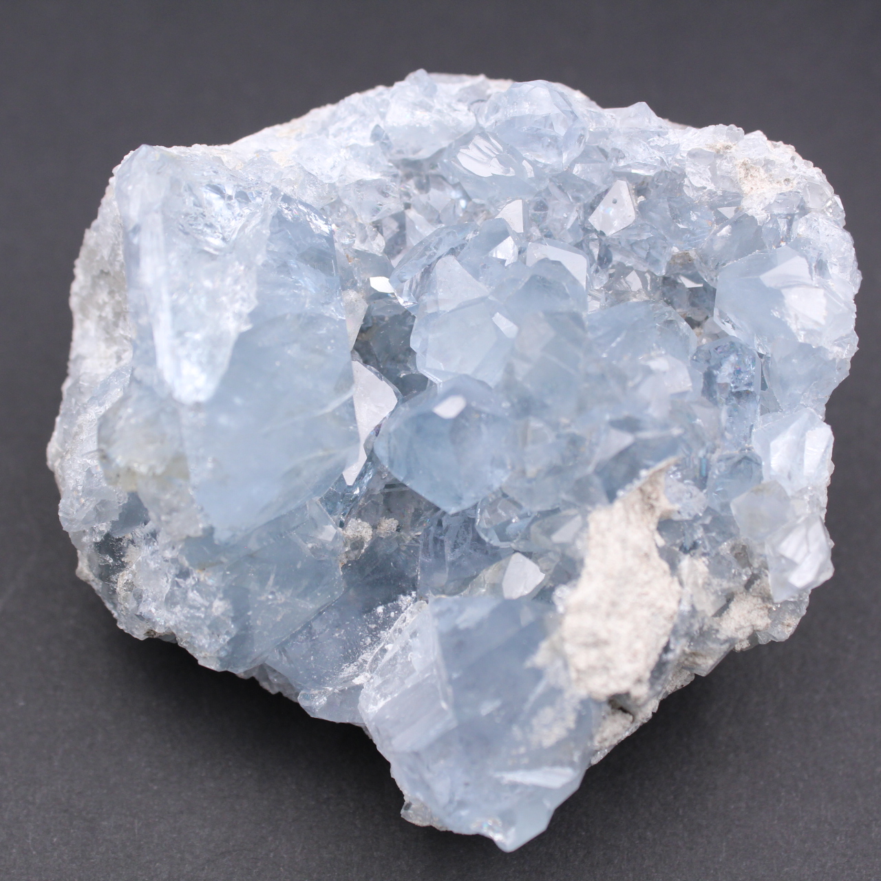 Cristaux de célestite bleue