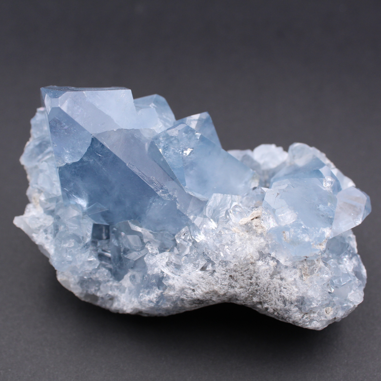 Cristaux de célestite bleue