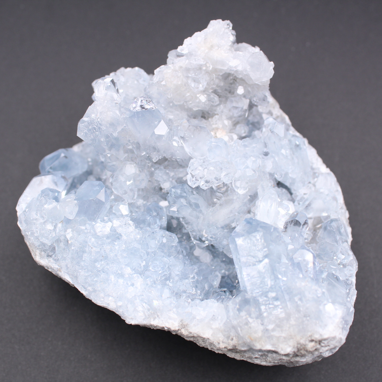 Cristaux de célestite bleue