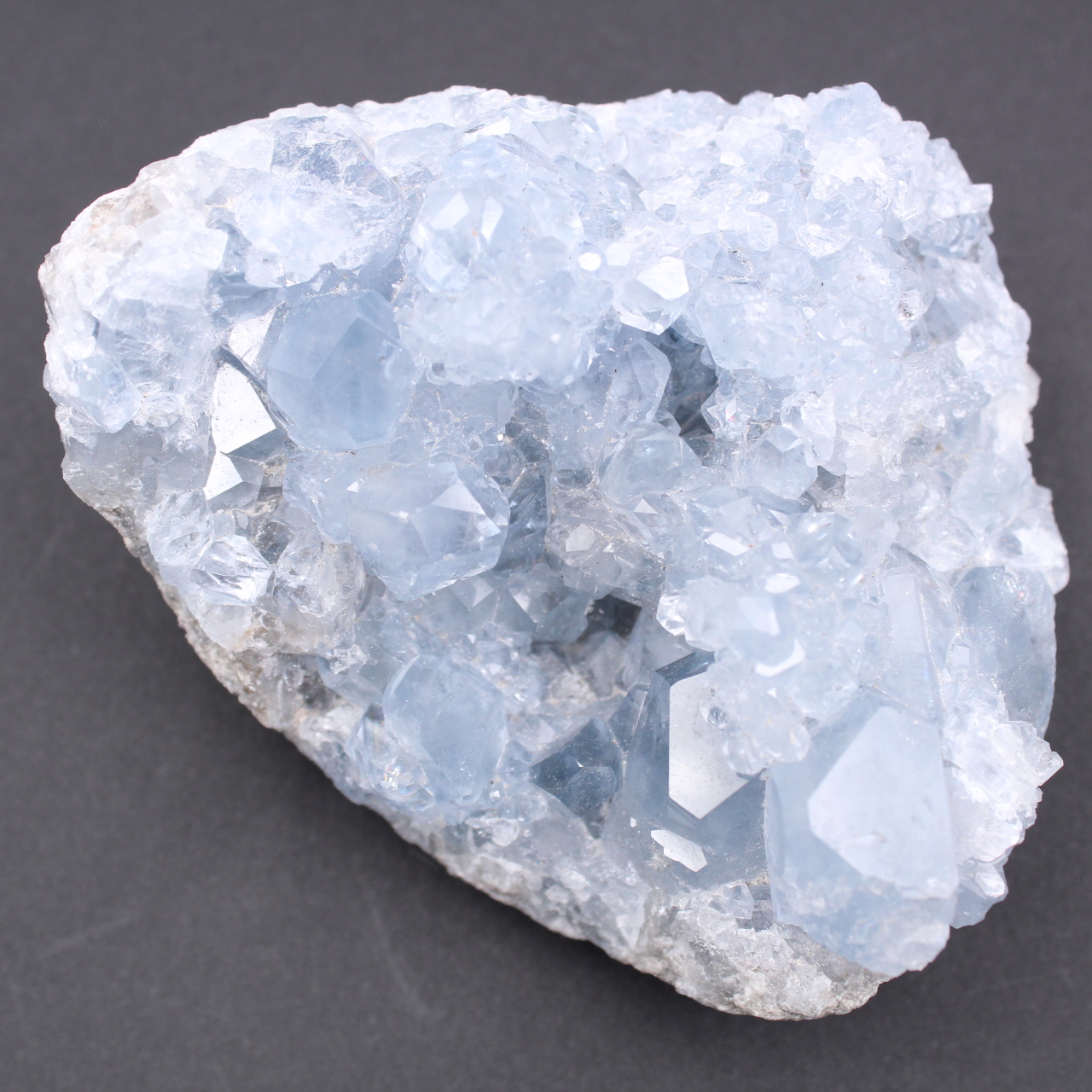 Cristaux de célestite bleue