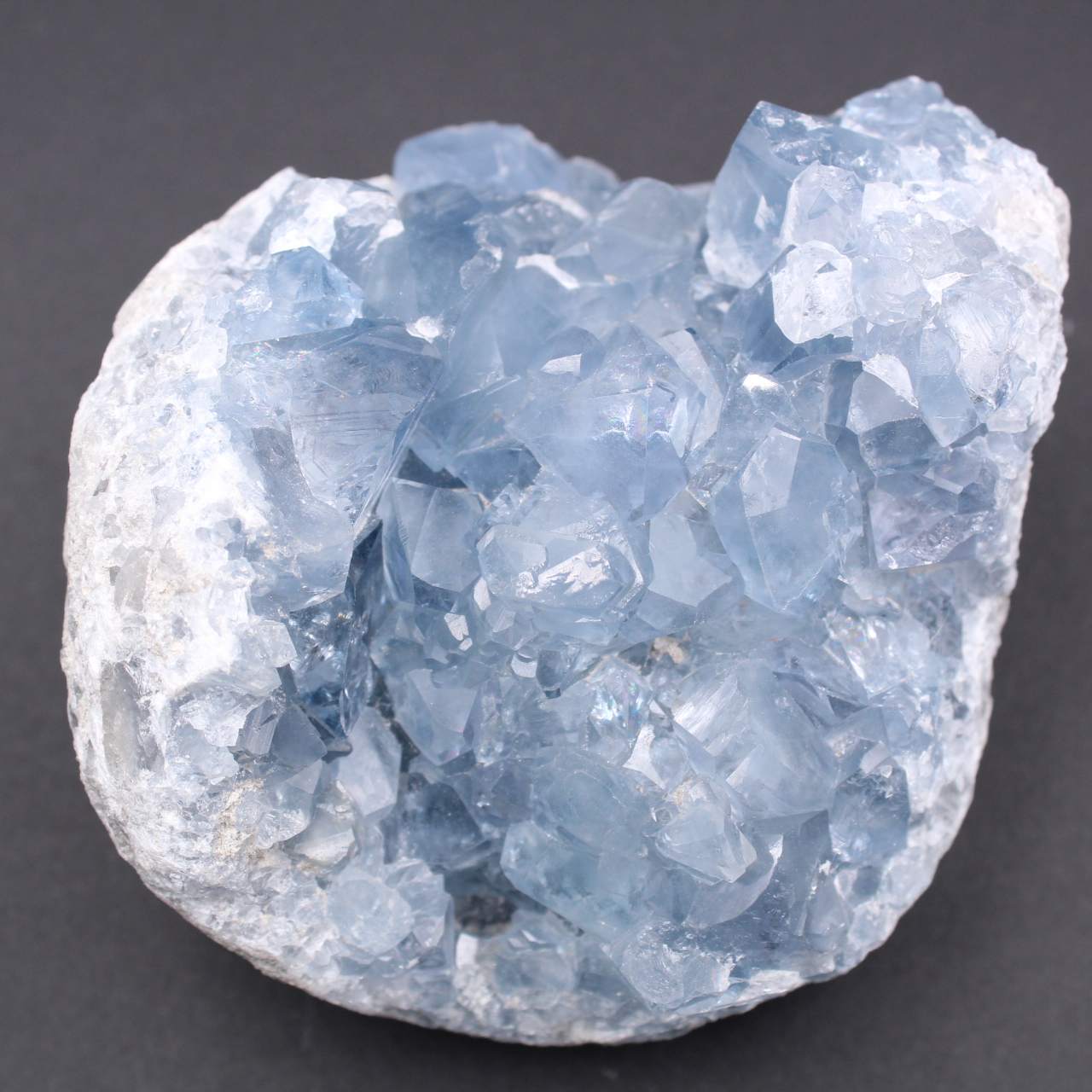 Cristaux de célestite bleue