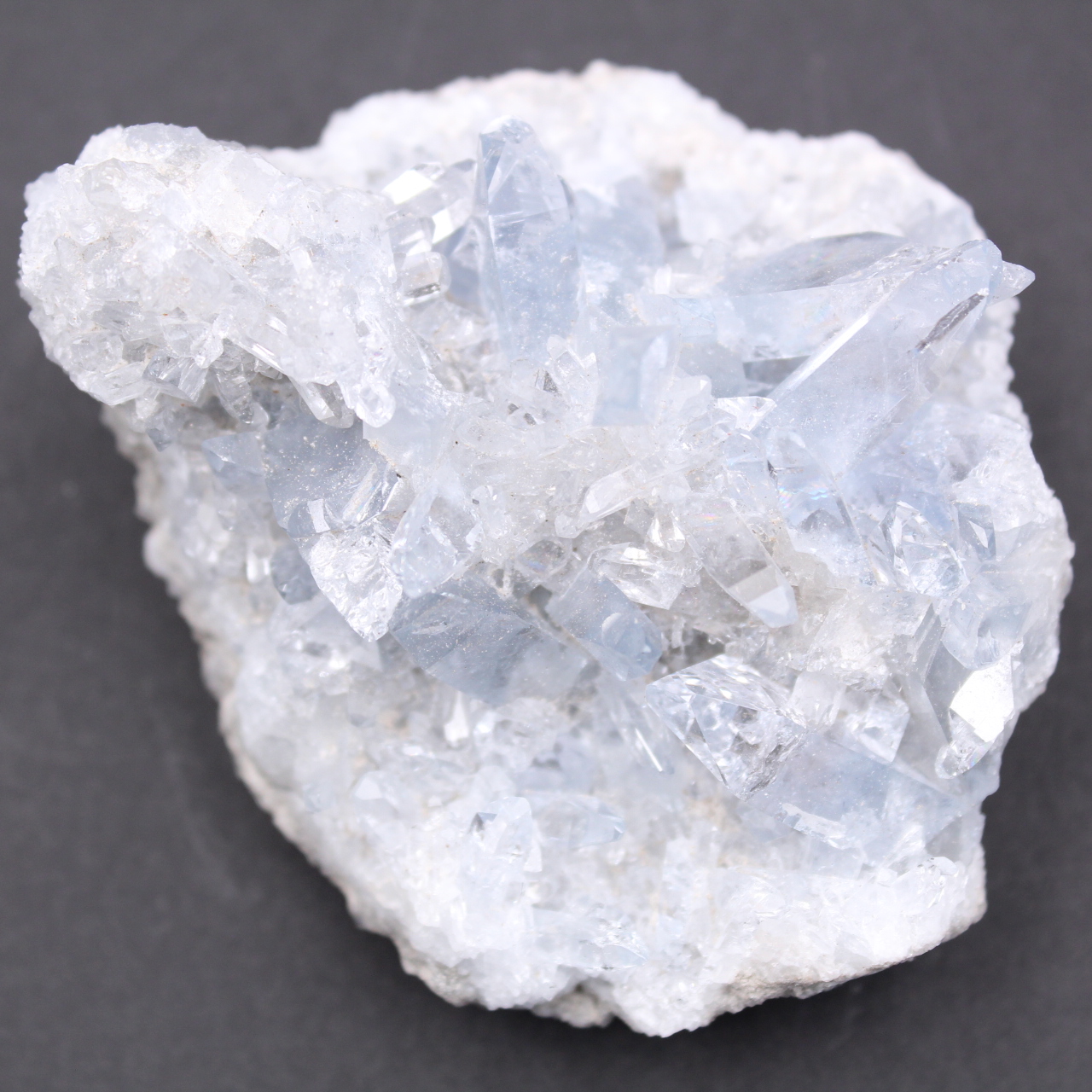 Cristaux de célestite bleue