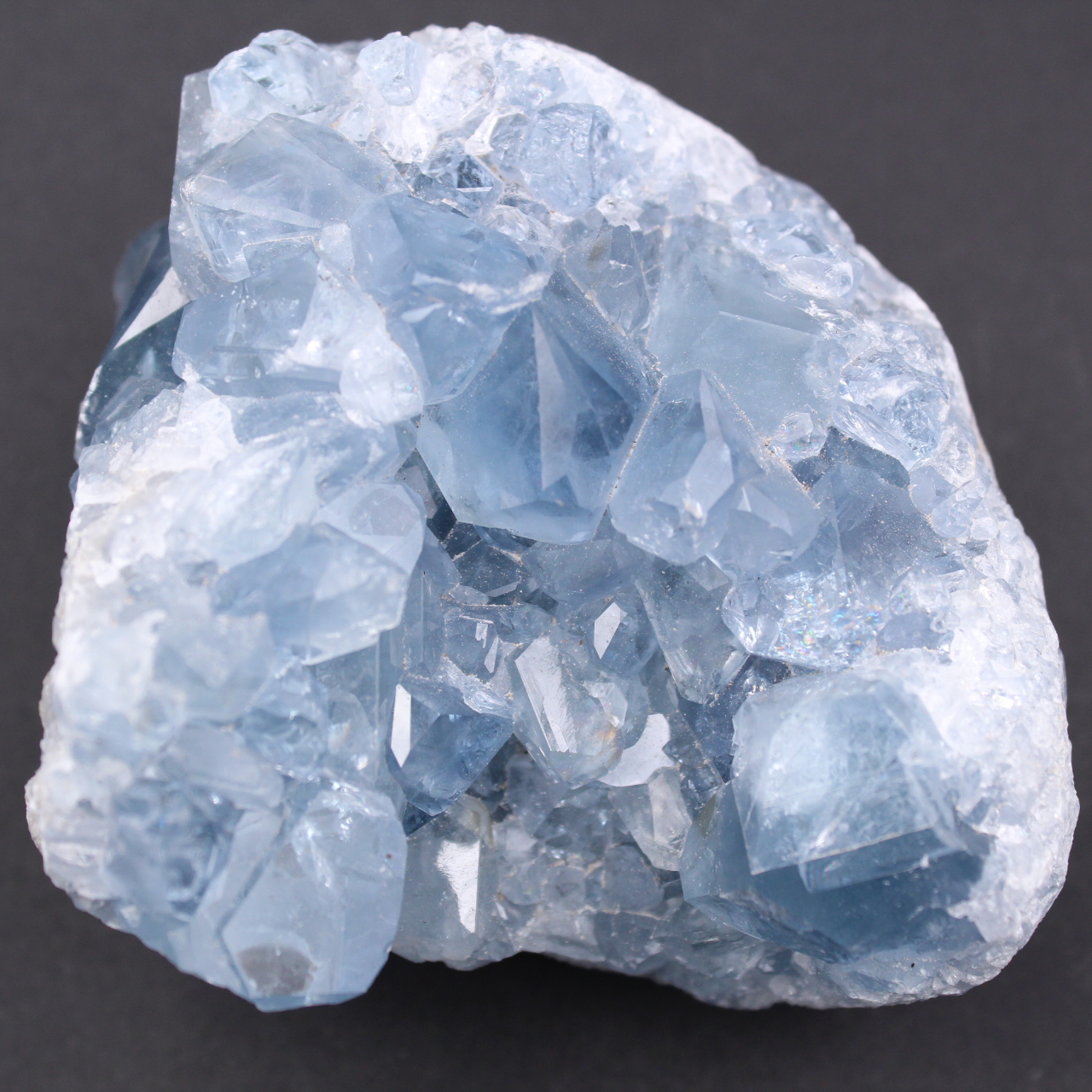 Cristaux de célestite bleue