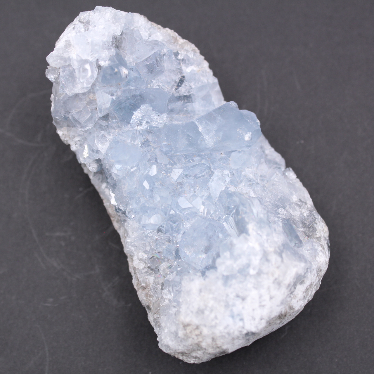 Cristaux de célestite bleue