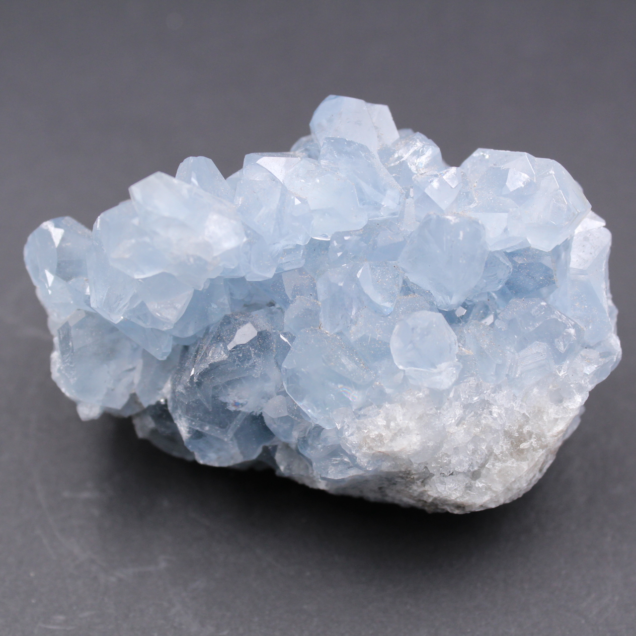 Cristaux de célestite bleue