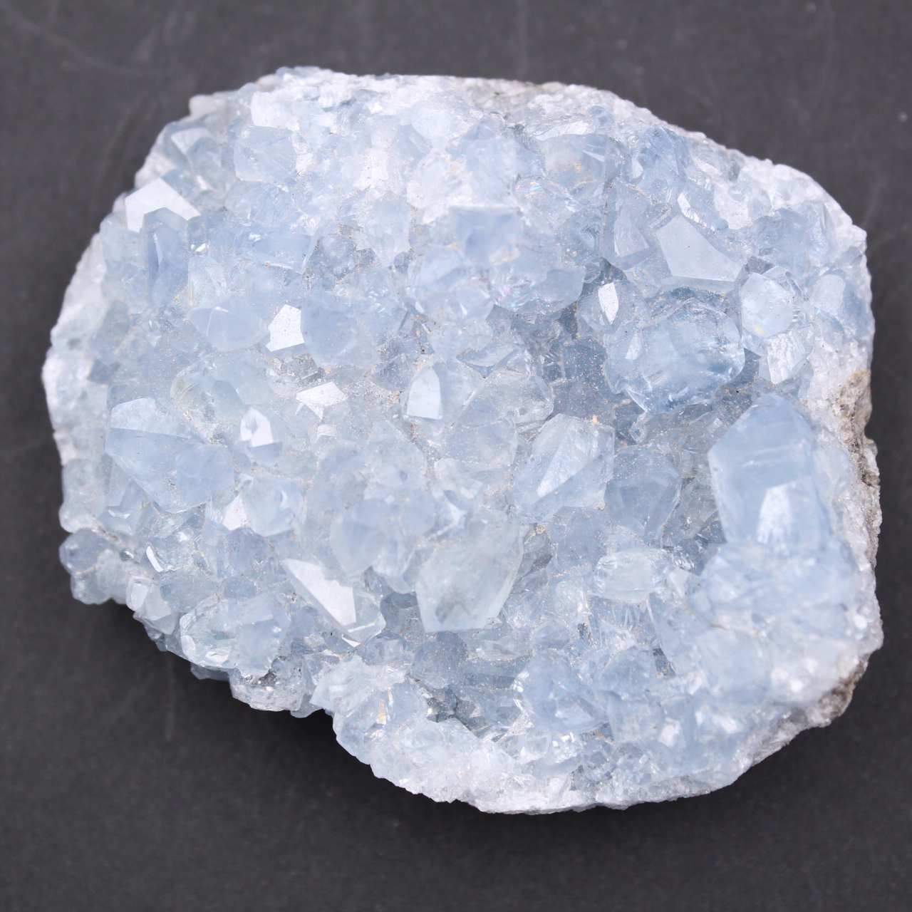Cristaux de célestite bleue