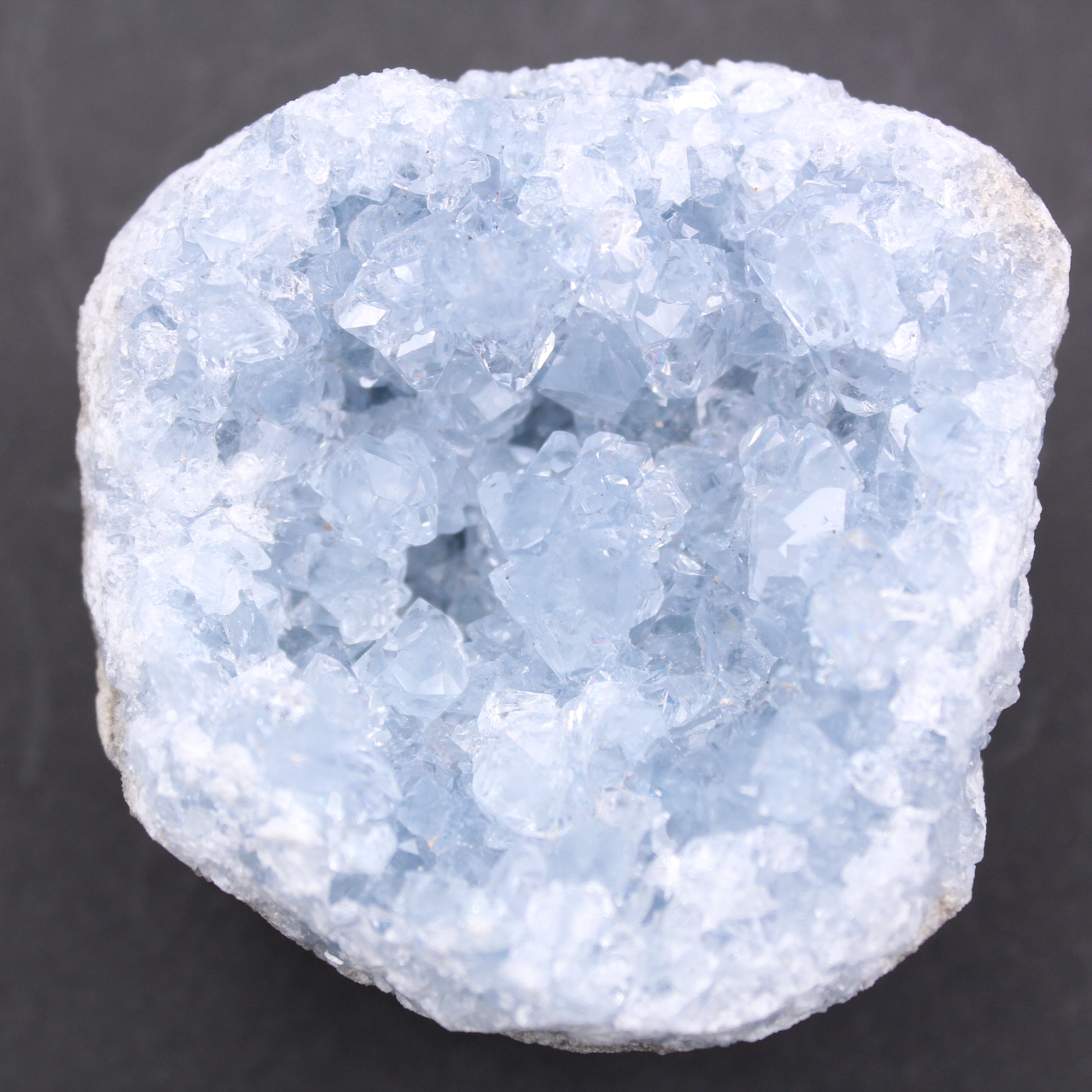 Cristaux de célestite bleue