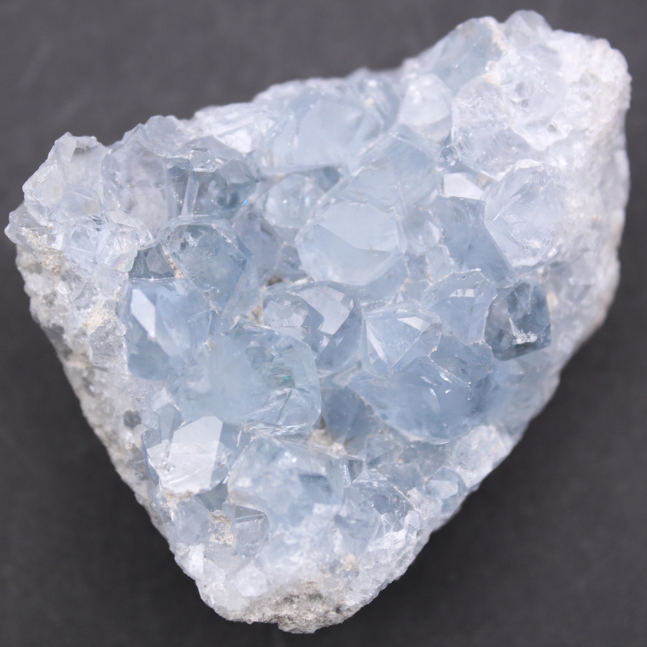 Cristaux de célestite bleue