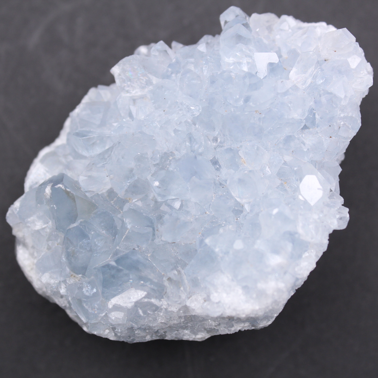 Cristaux de célestite bleue