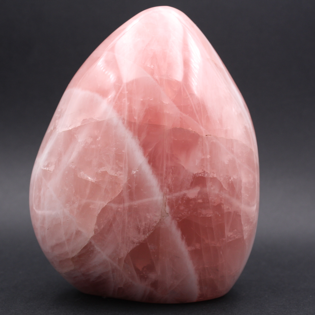 Grand bloc poli de quartz rose