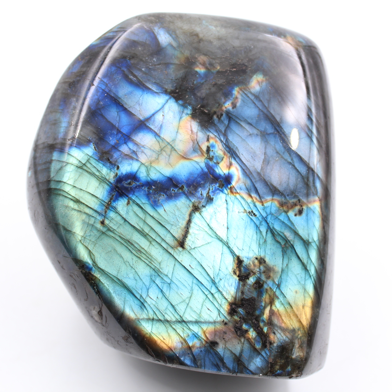 Forme libre de labradorite polie bleutée