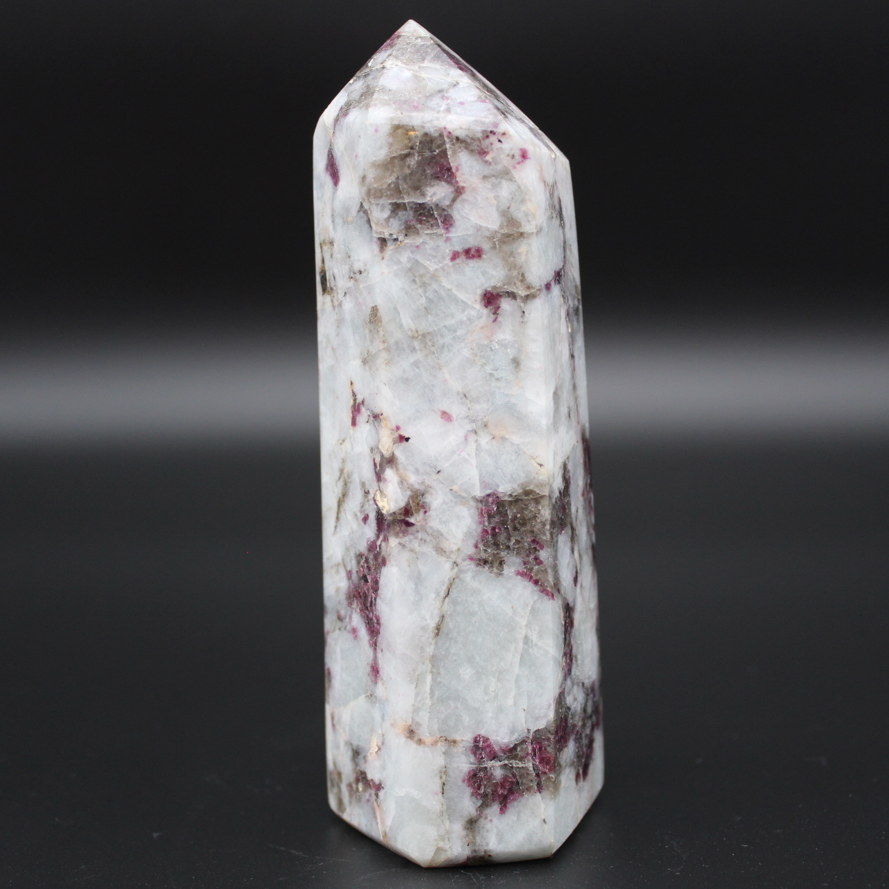 Prisme en pierre de lépidolite
