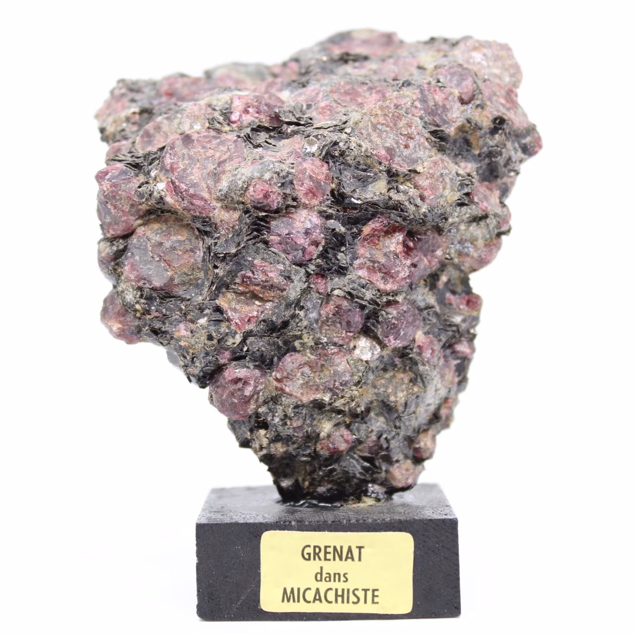 Cristaux de grenat sur gange de mica