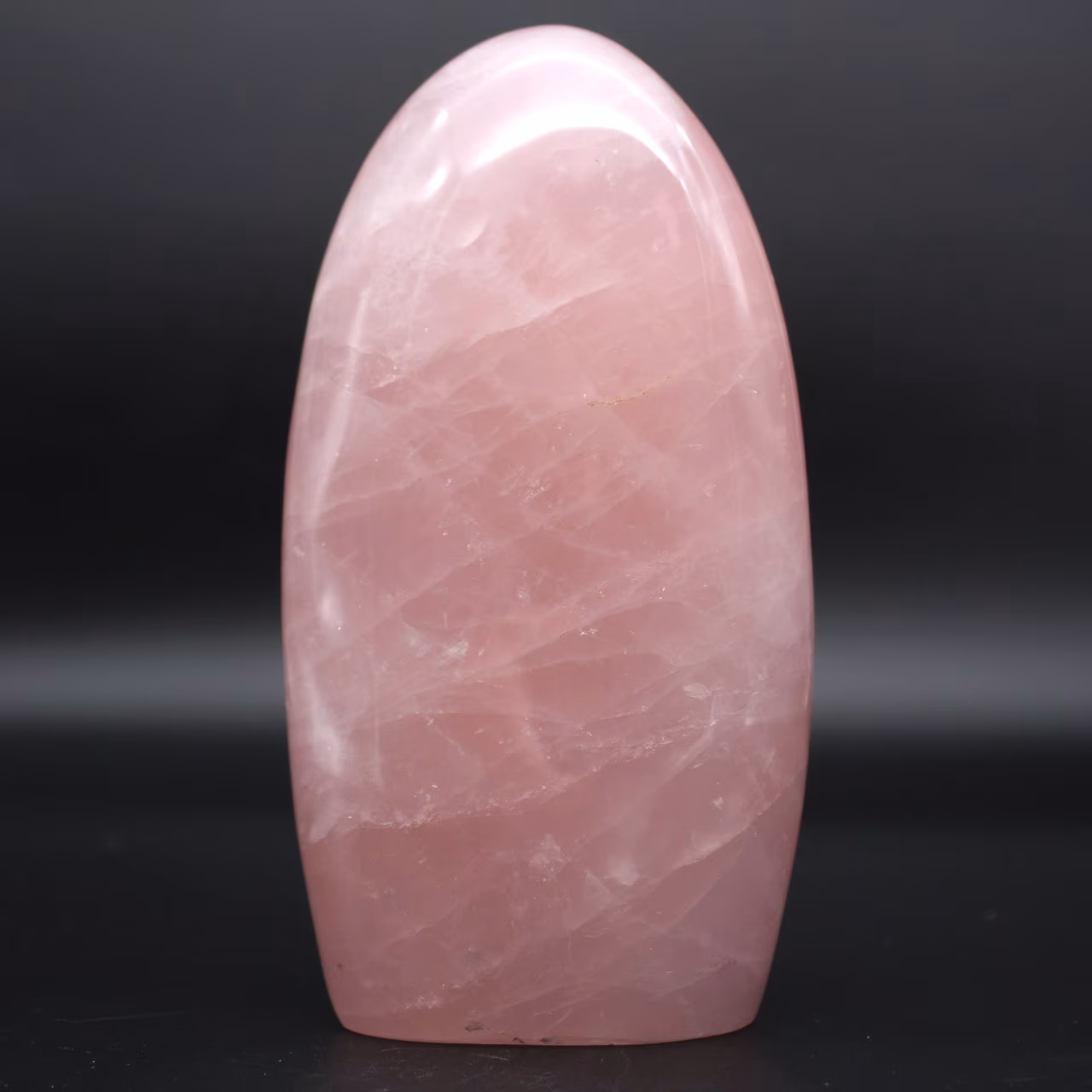 Pierre polie en quartz rose