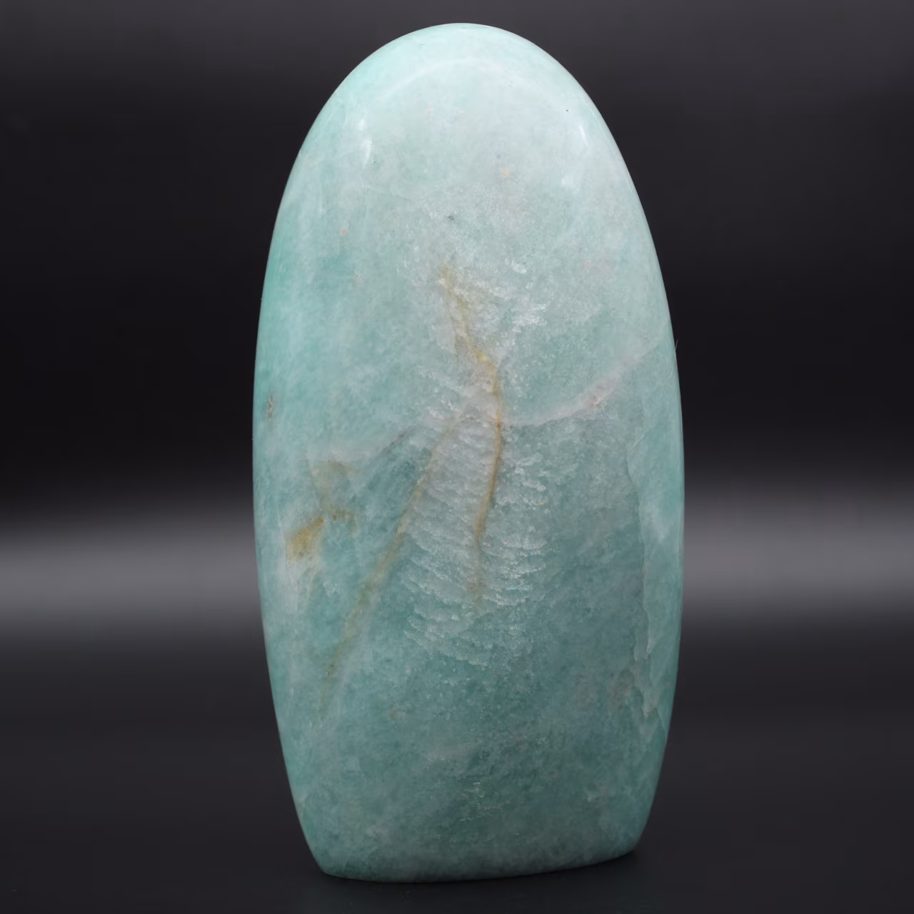 Pierre d'amazonite polie