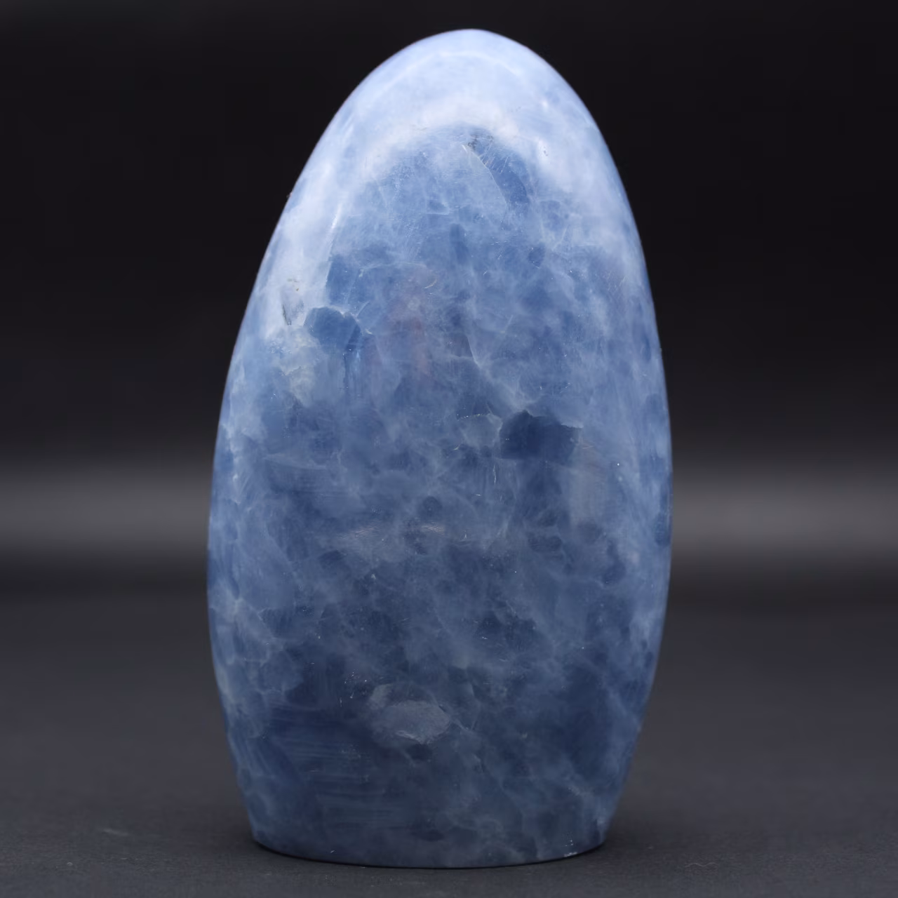 Calcite bleue ornementale