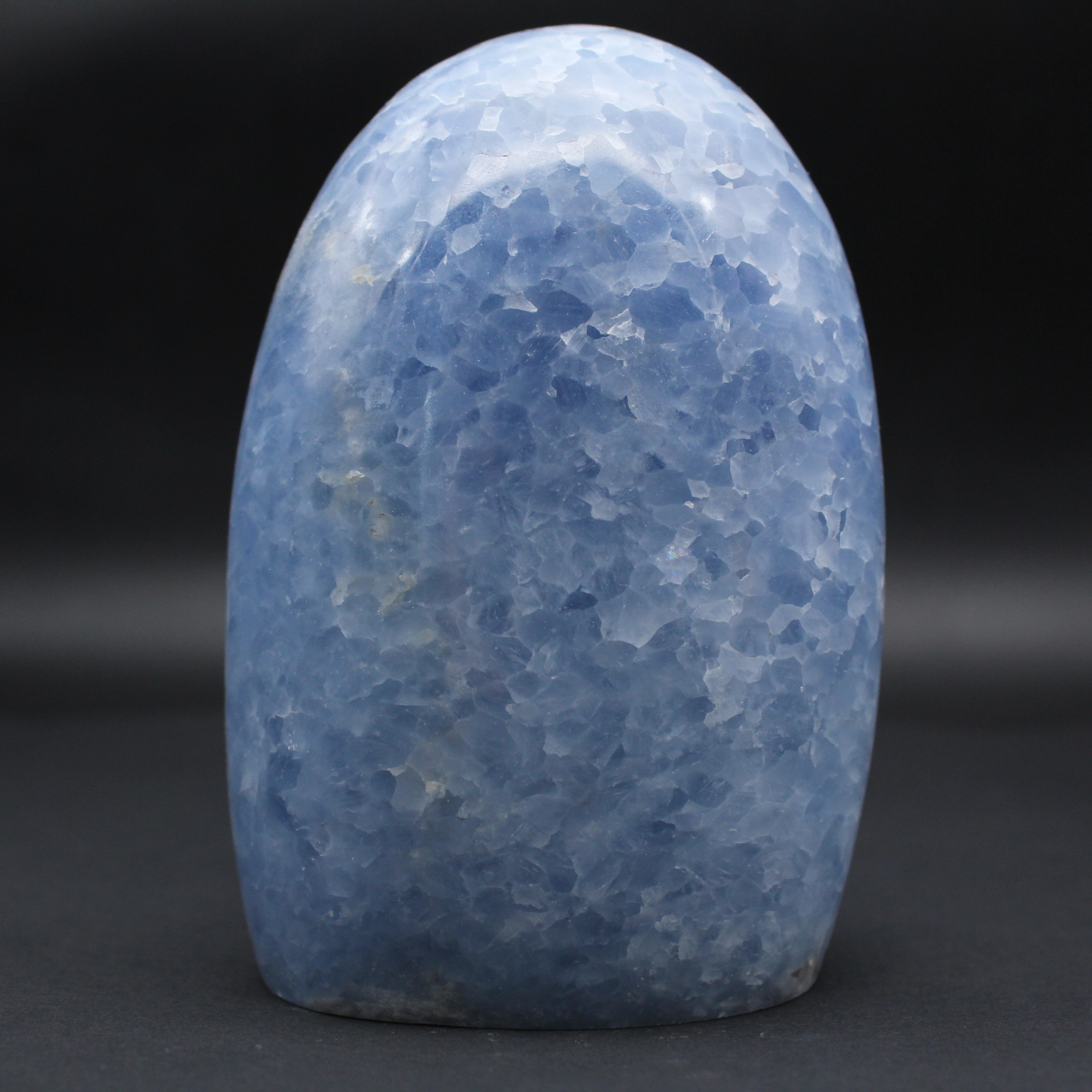 Forme libre polie en Calcite bleue