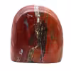 Roche polie en jaspe rouge