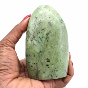 Roche polie en feldspath vert