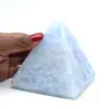 Pyramide en calcite bleue - 0