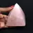 Pyramide en quartz rose