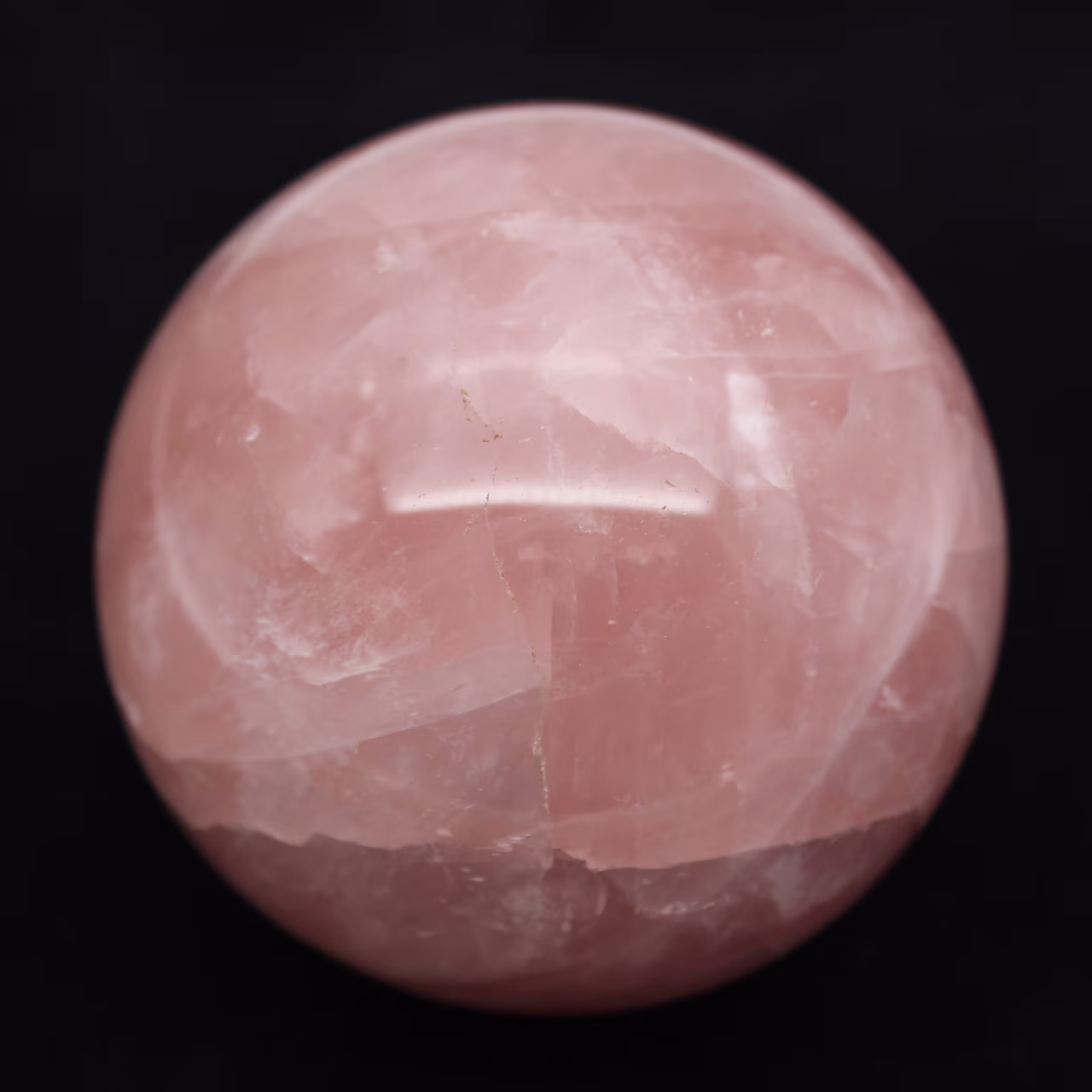 Sphère en quartz rose