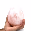 Oeuf minéral en quartz rose