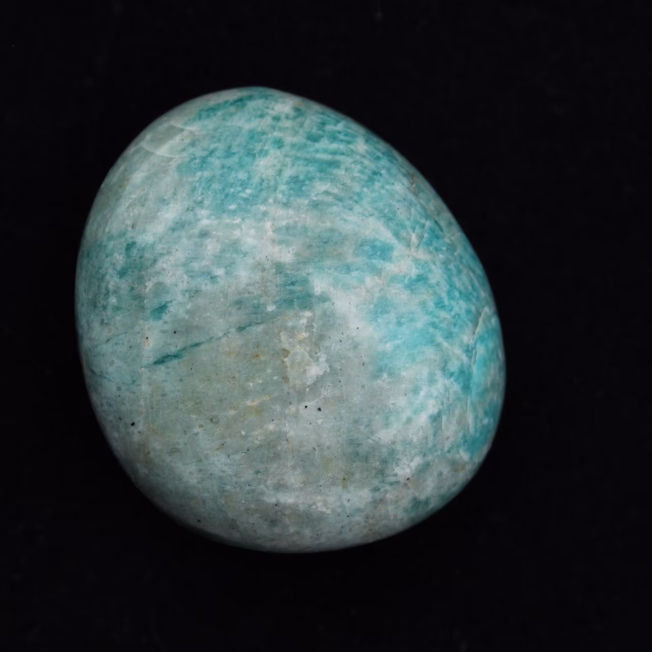 Galet en amazonite