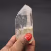 Prisme de quartz avec inclusion