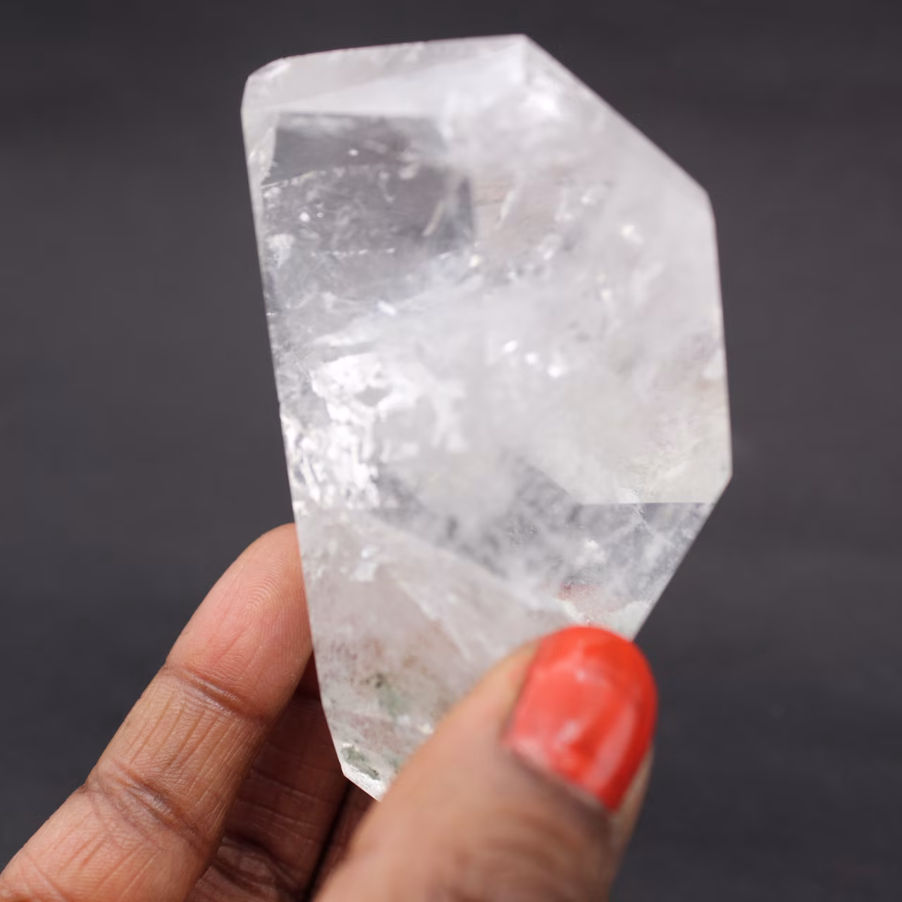 Prisme de quartz biterminé