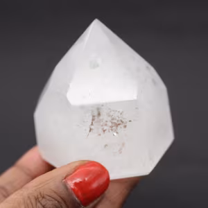 Prisme de cristal quartz avec inclusion chlorite